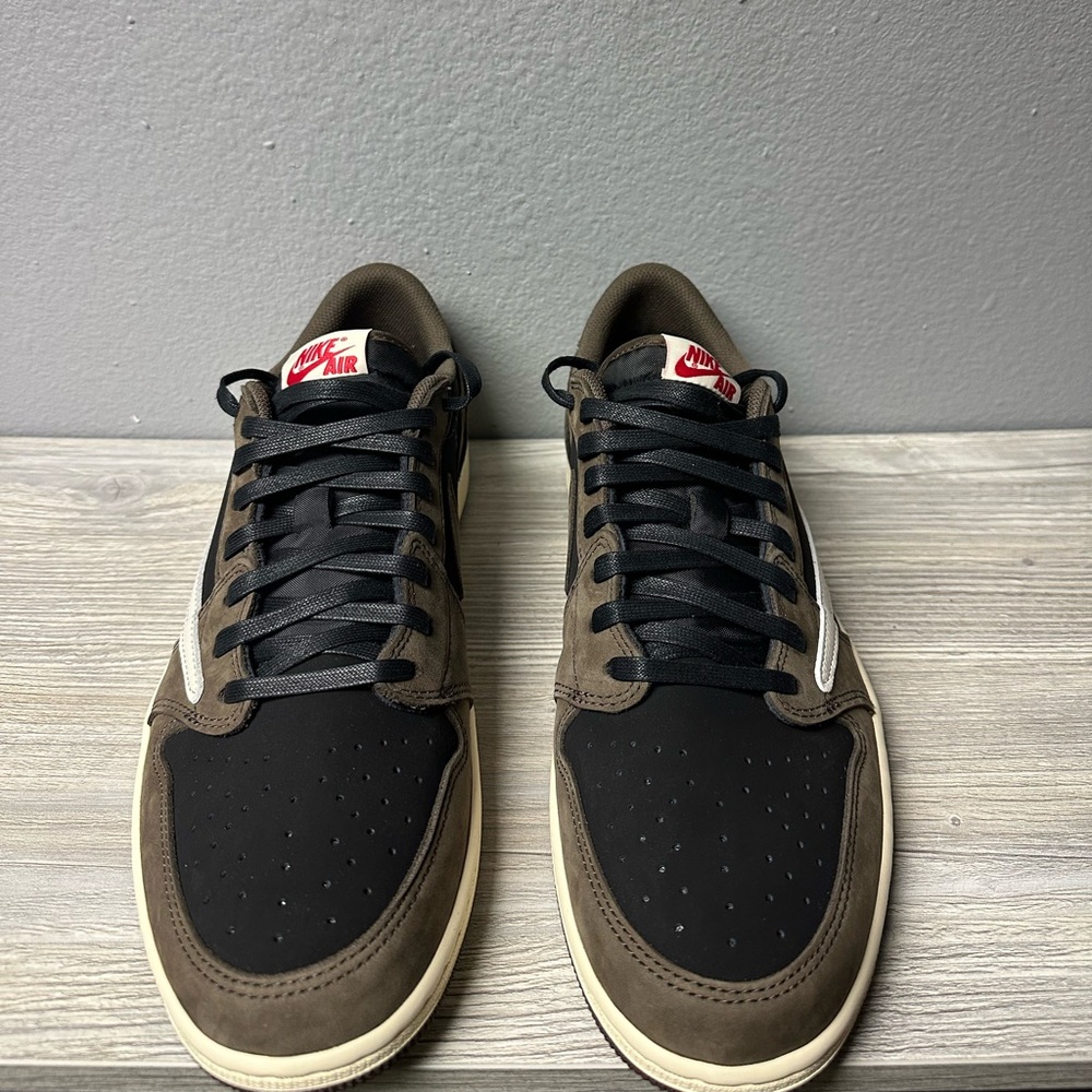 Nike Travis Scott